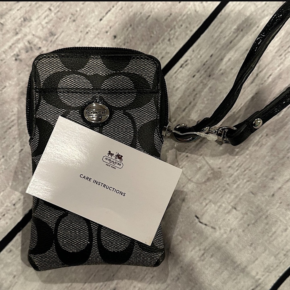 Coach Wallet with Removable Wristlet in Monogram